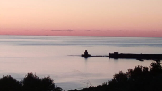 κάστρο Μεθώνης